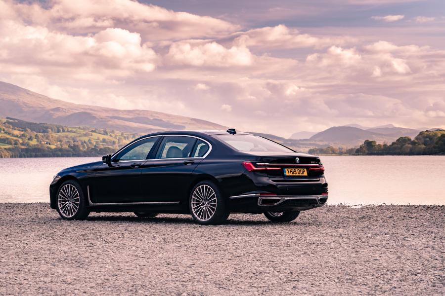  BMW 730Ld (G12) 2019 года  (UK) (фото 27 из 36)